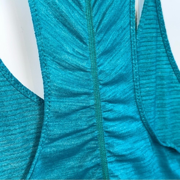 Lululemon What The Sport Singlet II
Heathered Cosmic Teal - Picture 10 of 14